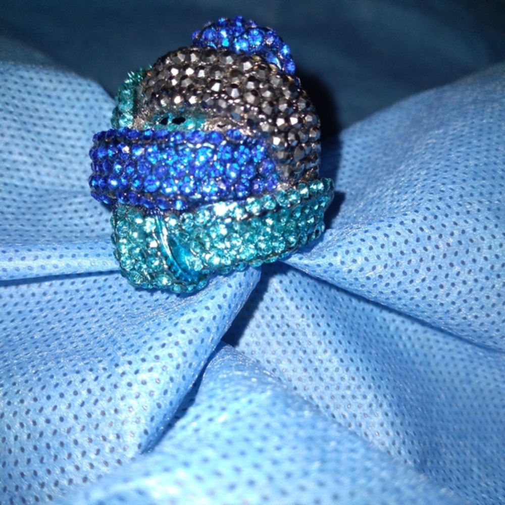 Cocktail Ring🆕️ - Picture 8 of 13